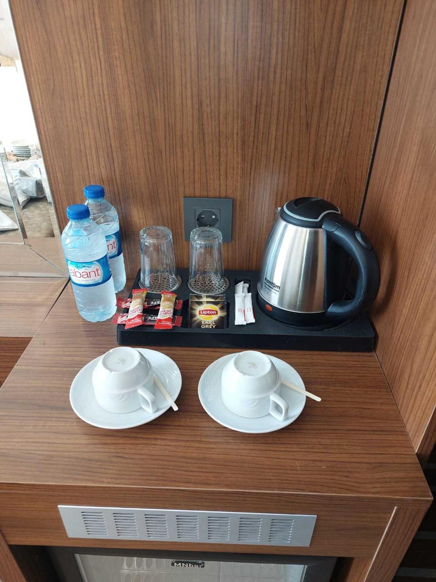 Four Sides Beyoglu Hotel Istanboel Buitenkant foto